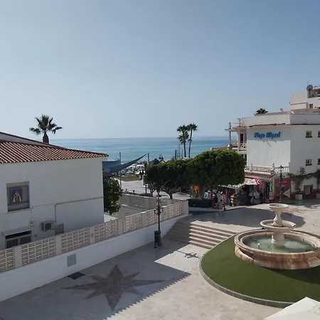 아파트 Lidia Planta 2, La Carihuela 1ª Linea Playa, Vistas Mar, Buhardilla 1 Dormitorio, 40 M2, 1-3 Huesped, Terraza, Wifi 토레몰리노스